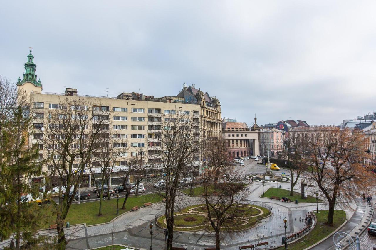 Квартира Подобово В Центрі На Вулиці Проспект Свободи 7 Lviv Eksteriør bilde